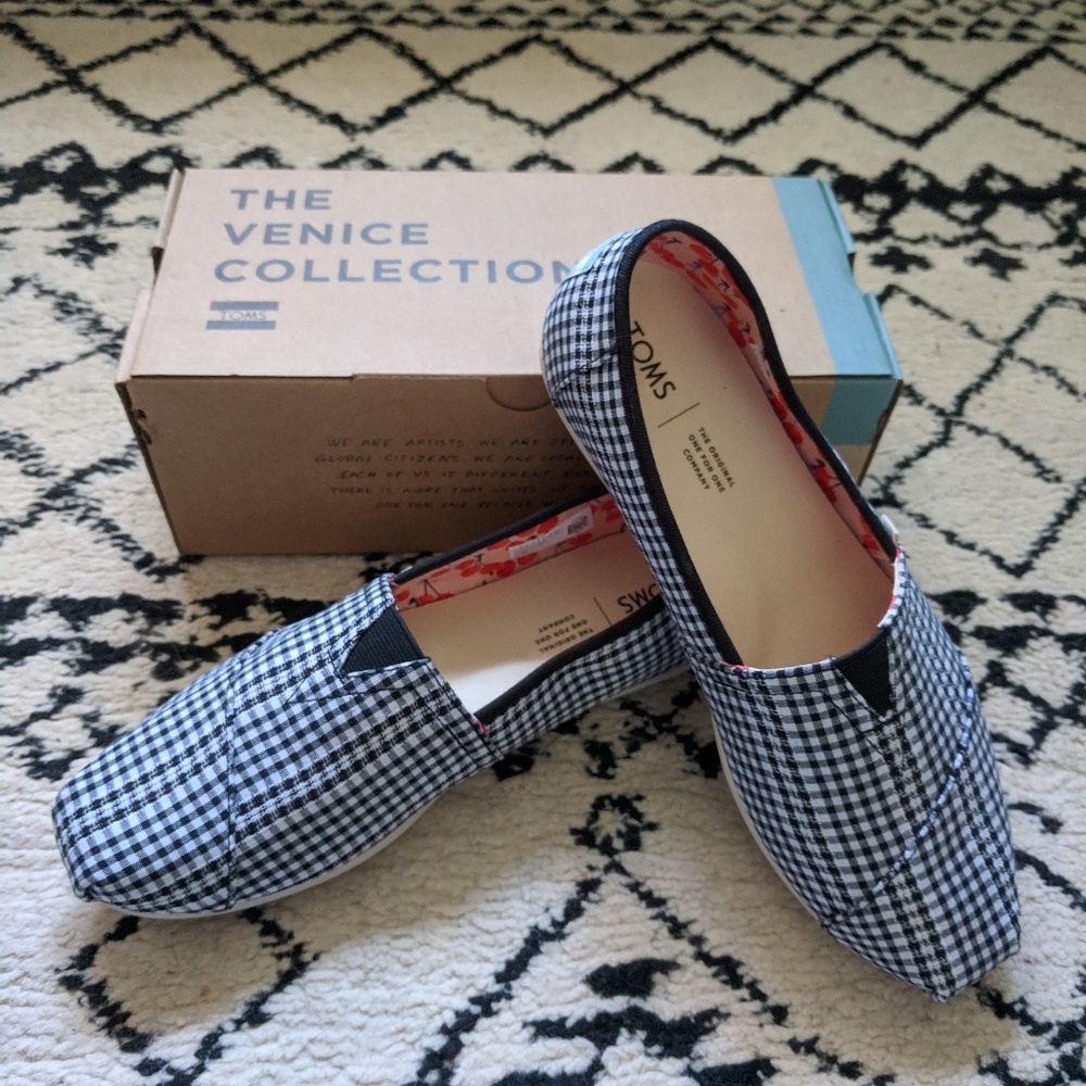 Toms Gingham Flats